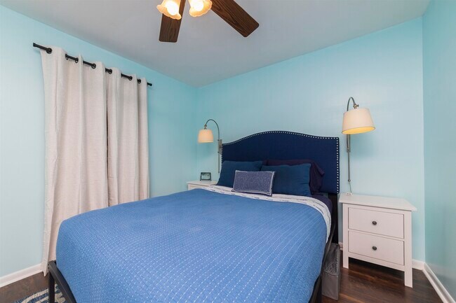 Building Photo - 43 Brigantine Ct