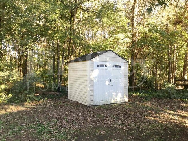 Building Photo - 13224 Greycrest Dr