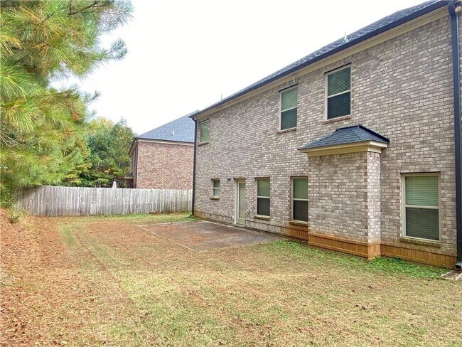 Building Photo - 522 Watercourse Way