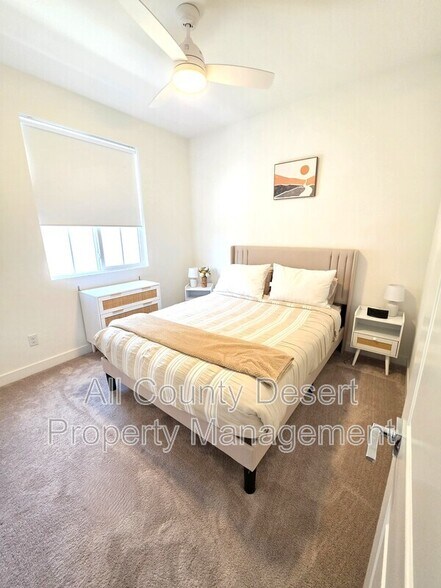 Building Photo - 35460 Domani Dr