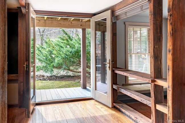 Building Photo - 235 Piermont Ave