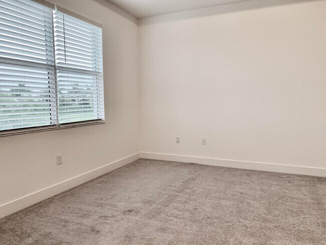 Building Photo - 9754 Celtic Sea Ln