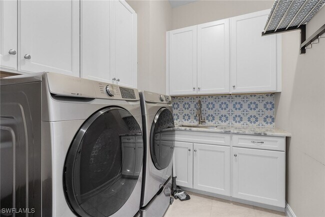 Building Photo - 14539 Kelson Cir