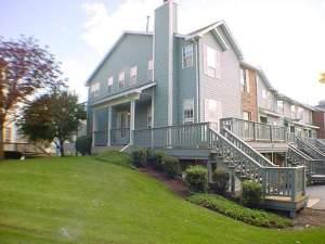 Primary Photo - 648 W Parkside Dr