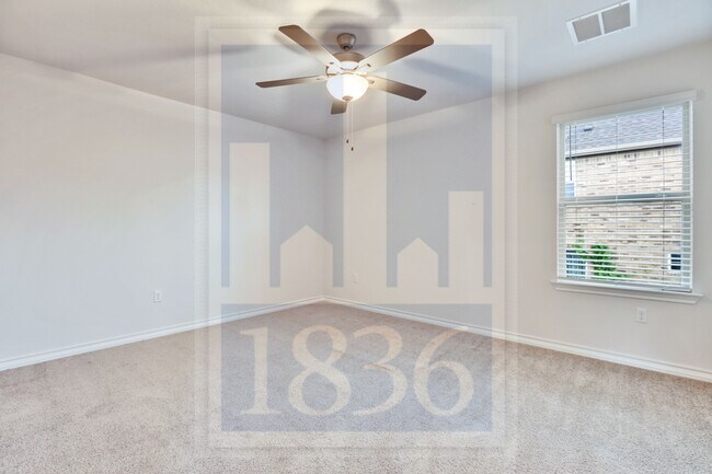 Building Photo - 17609 Chino Ln