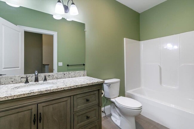 Building Photo - 122 Washington St