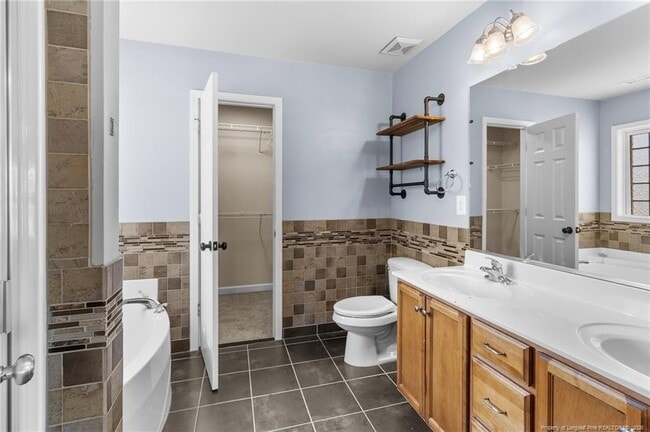 Building Photo - 269 Declaration Dr