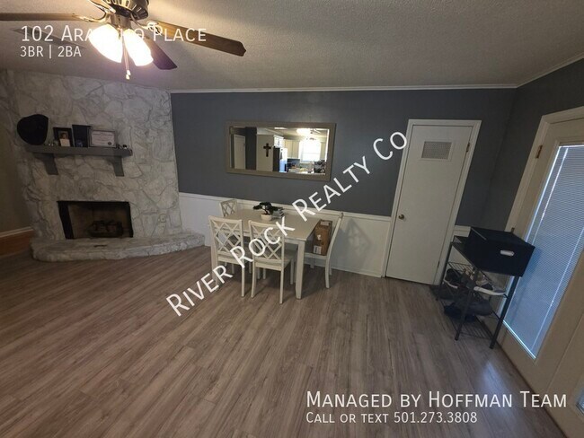 Building Photo - 102 Arapaho Pl