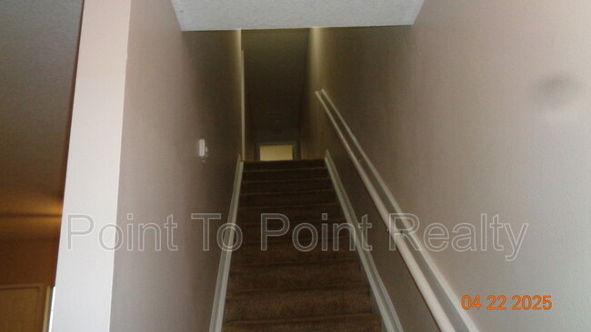 Building Photo - 4822 Playpen Dr