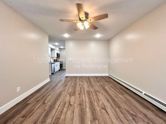 Building Photo - 2876 Taft Ave SW