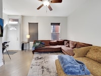 Building Photo - 2652 N Halsted St