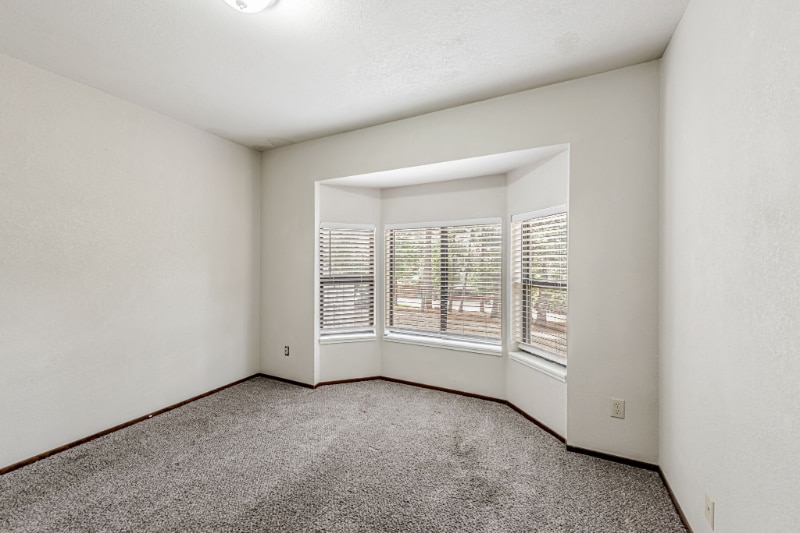 Building Photo - 5603 Sierra Springs Dr