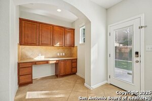 Building Photo - 212 White Trail
