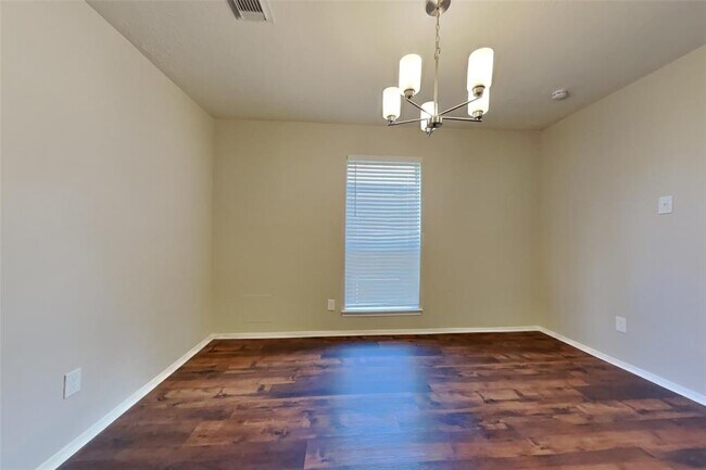 Building Photo - 4826 Pecan Grove Dr