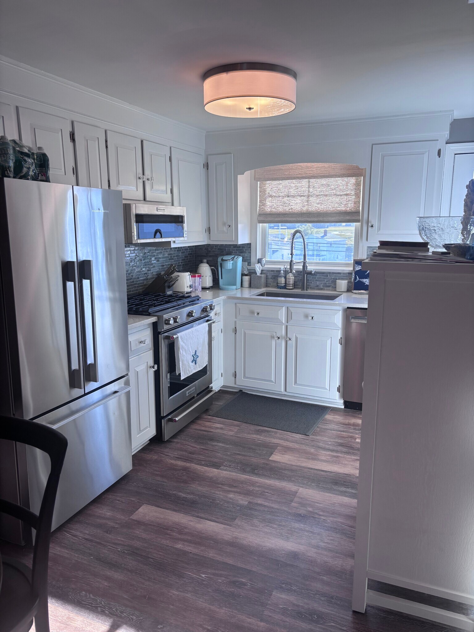 Building Photo - 146 Central Ave