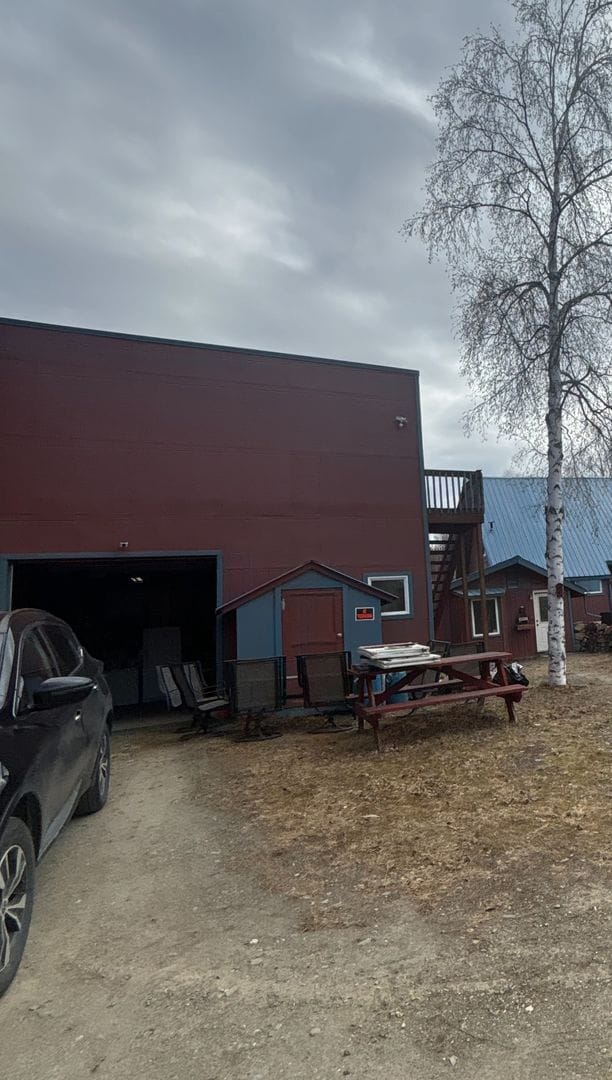 Building Photo - 2010 Steese Hwy