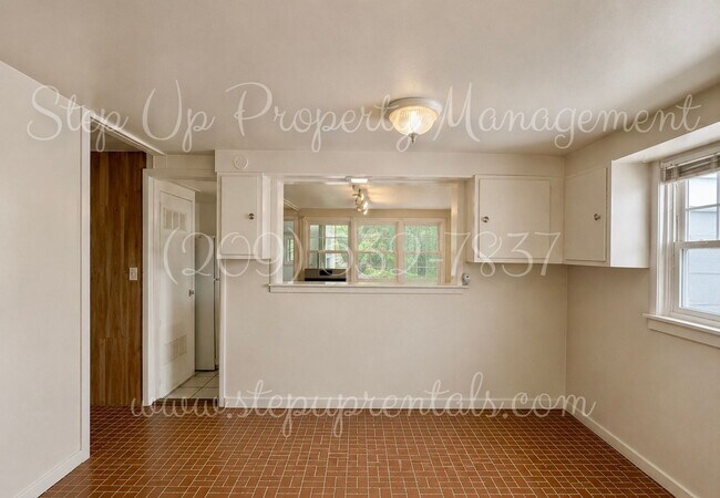 Building Photo - 21313 Phoenix Lake Rd