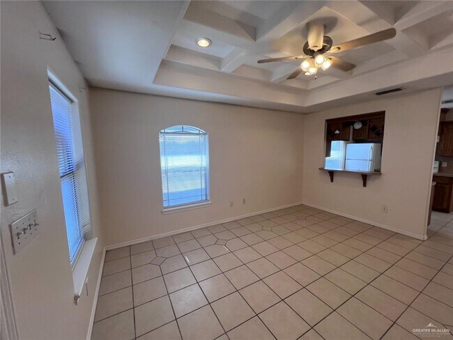 Building Photo - 20 Diamondhead Ave