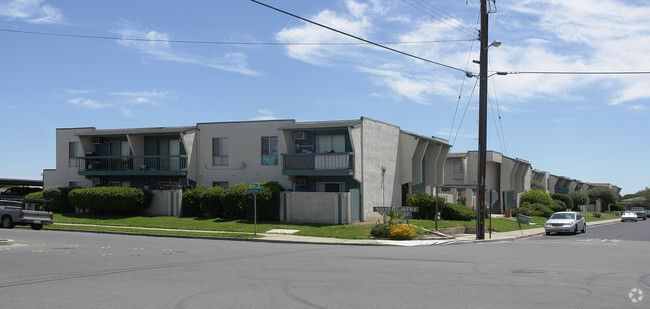 Building Photo - Village West Apartments