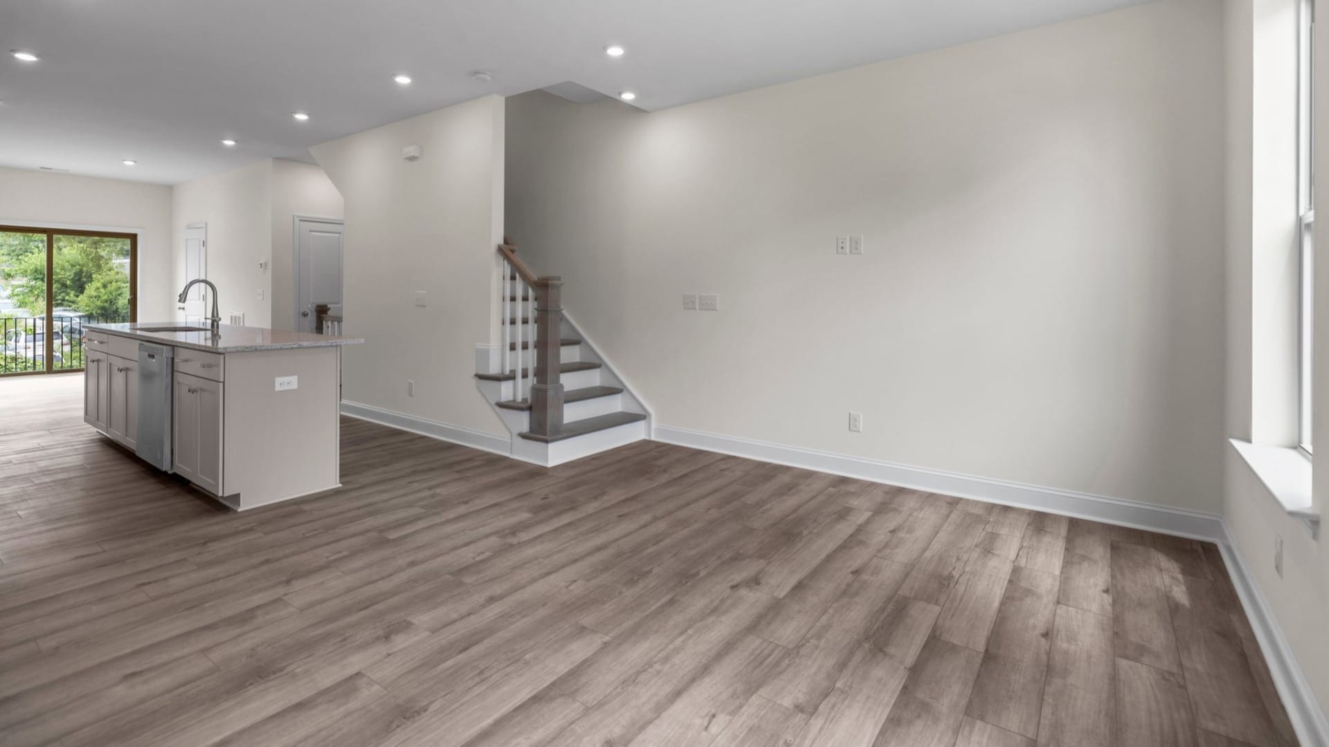 Building Photo - 416 Simeon Dr