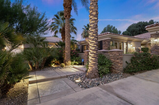 Building Photo - 48532 Bighorn Dr
