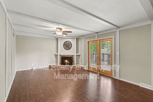 Building Photo - 16616 W 144th St