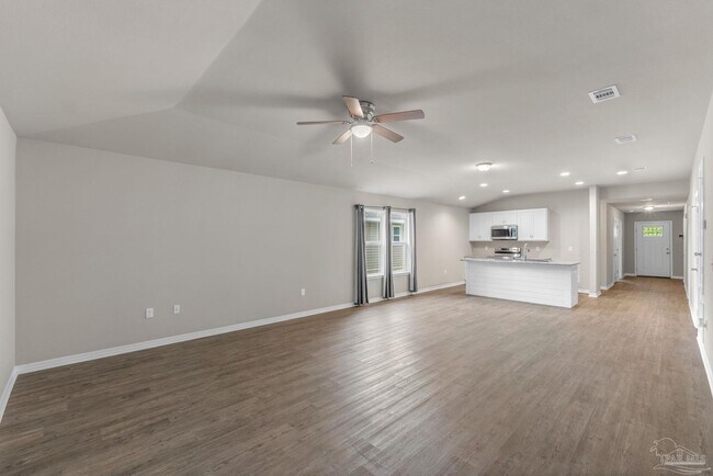 Building Photo - 3210 Electra Dr