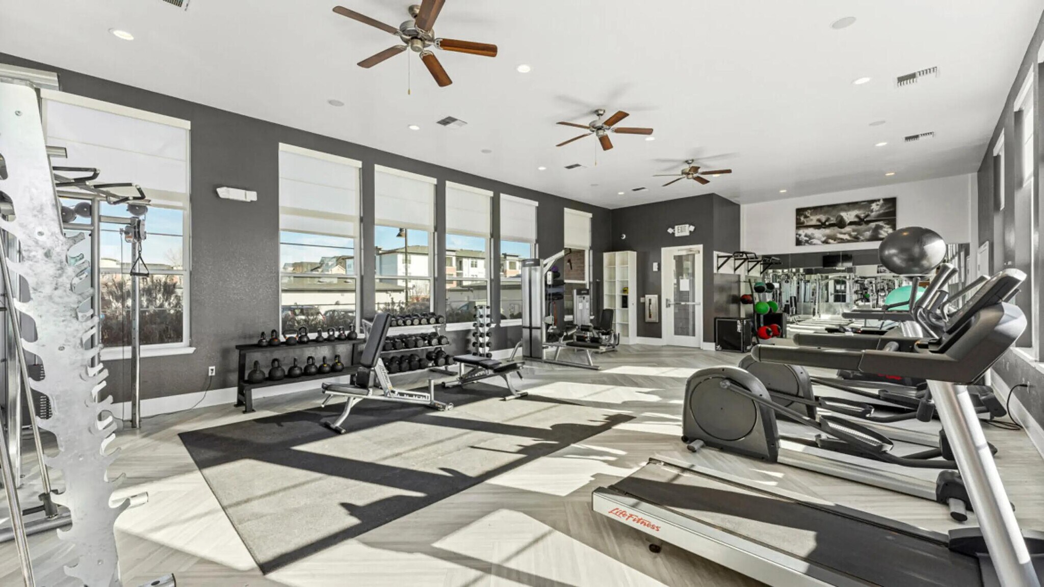 Building Photo - 4000 N Albion St