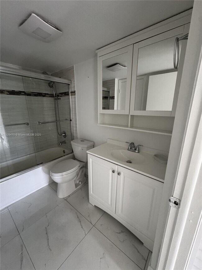 Building Photo - 15650 SW 80th St