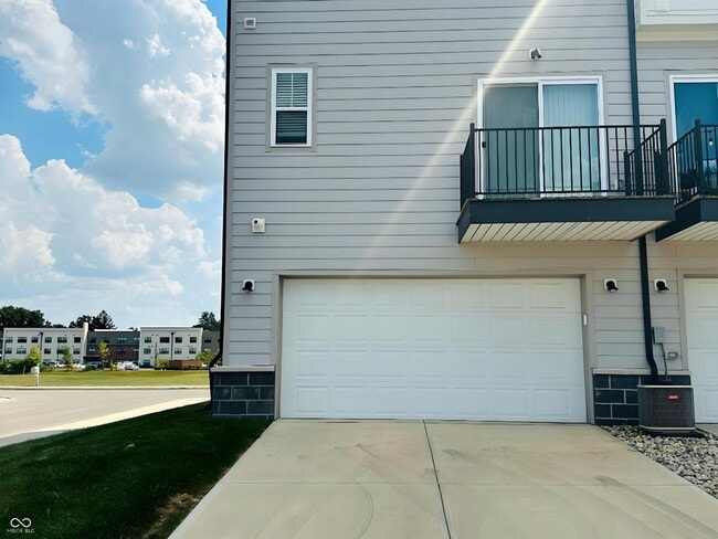 Building Photo - 2934 W New York St