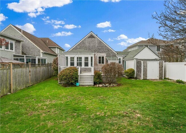 Building Photo - 112 Esplanade