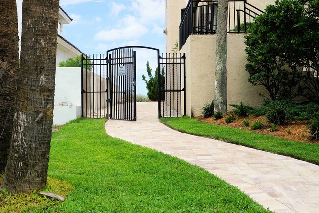 Building Photo - 2 bedroom condo in Ponte Vedra Beach