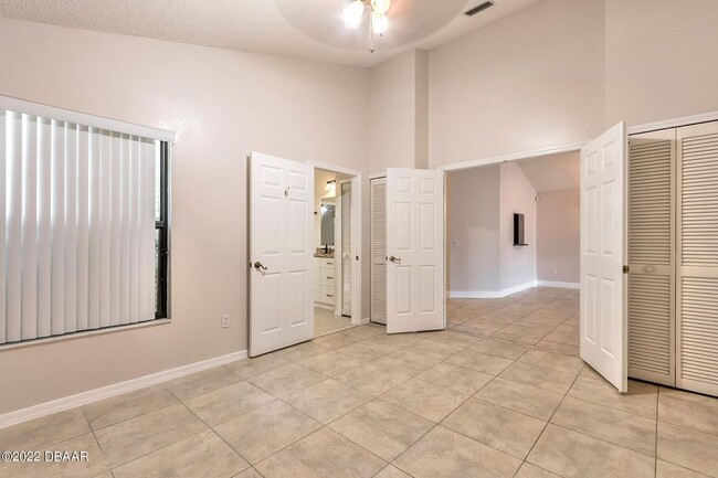 Building Photo - 906 Smokerise Blvd