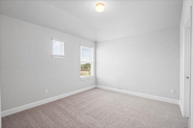 Building Photo - 136 Free Stone Dr
