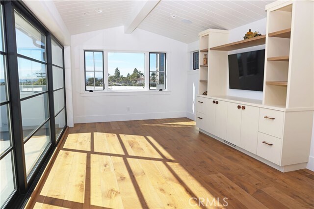 Building Photo - 333 Holmwood Dr