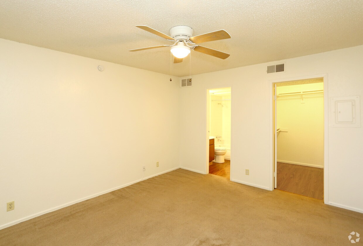 Silver Creek Apartments Midland