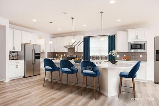 Building Photo - 12281 Rooster Tail Dr