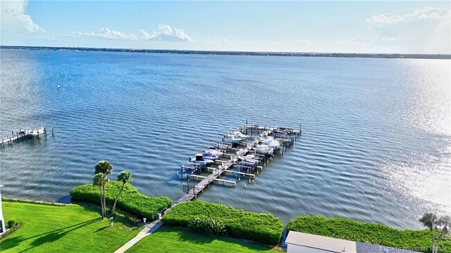 Building Photo - 2375 NE Ocean Blvd