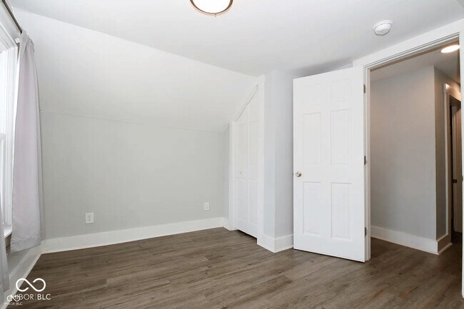 Building Photo - 56 Central Ave