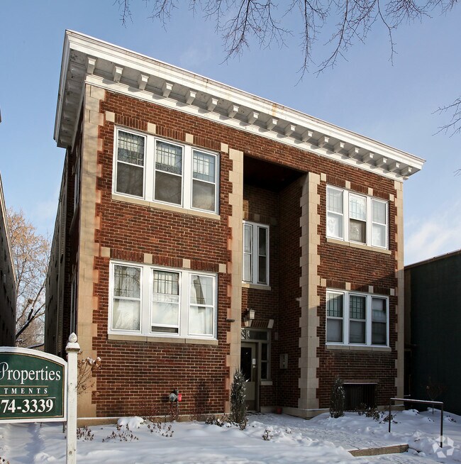 Primary Photo - 707 Grand Ave