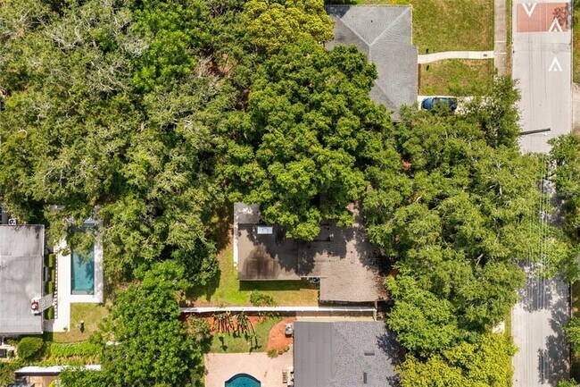 Building Photo - 2909 Hargill Dr