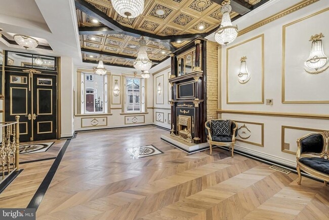 Building Photo - 810 Prince St