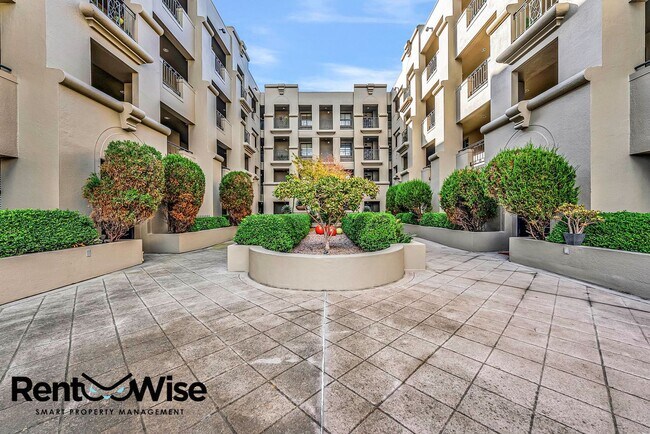 Building Photo - 1776 Sacramento St