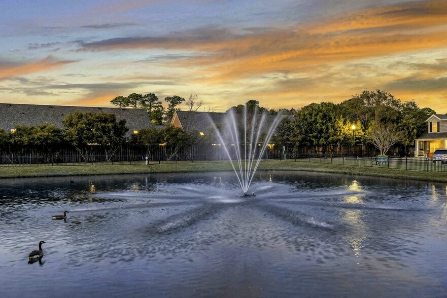 Building Photo - Townes at Prior