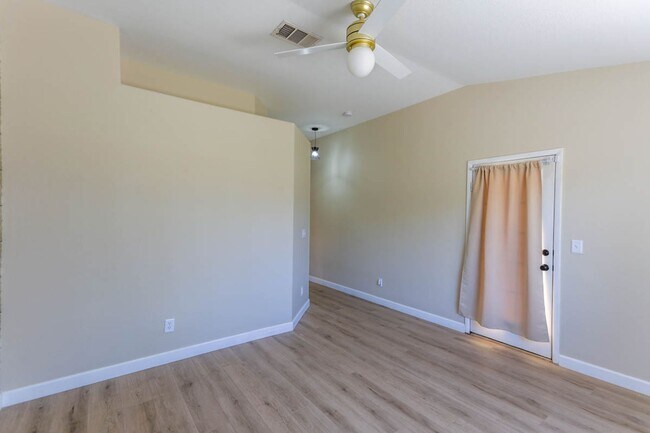 Building Photo - 55+ Age Restricted Los Prados Golf Communi...