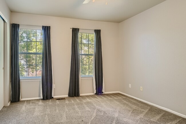 Building Photo - 8256 S Fillmore Way