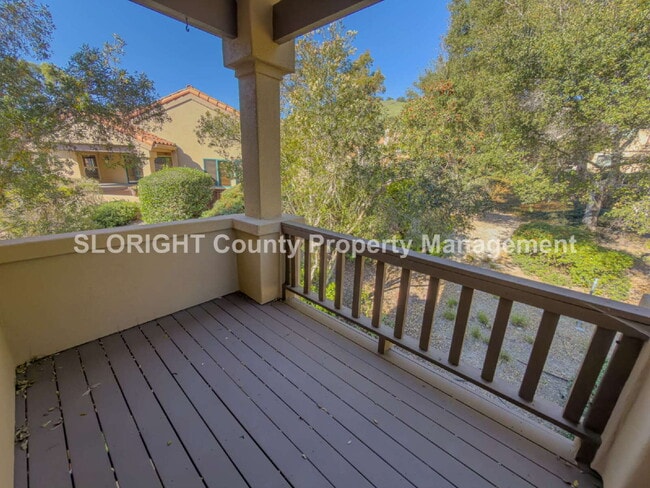 Building Photo - AVAILABLE APRIL - Beautifully Updated Home in Avila Beach - 3 Bed / 2.5 Bath