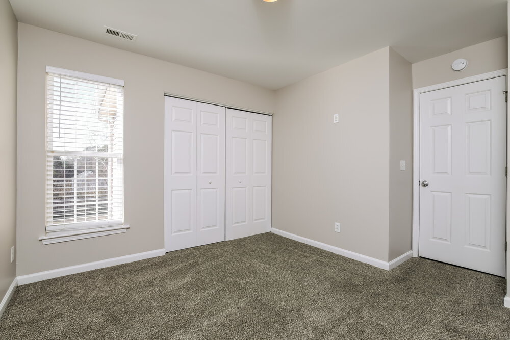 Building Photo - 721 Champion St