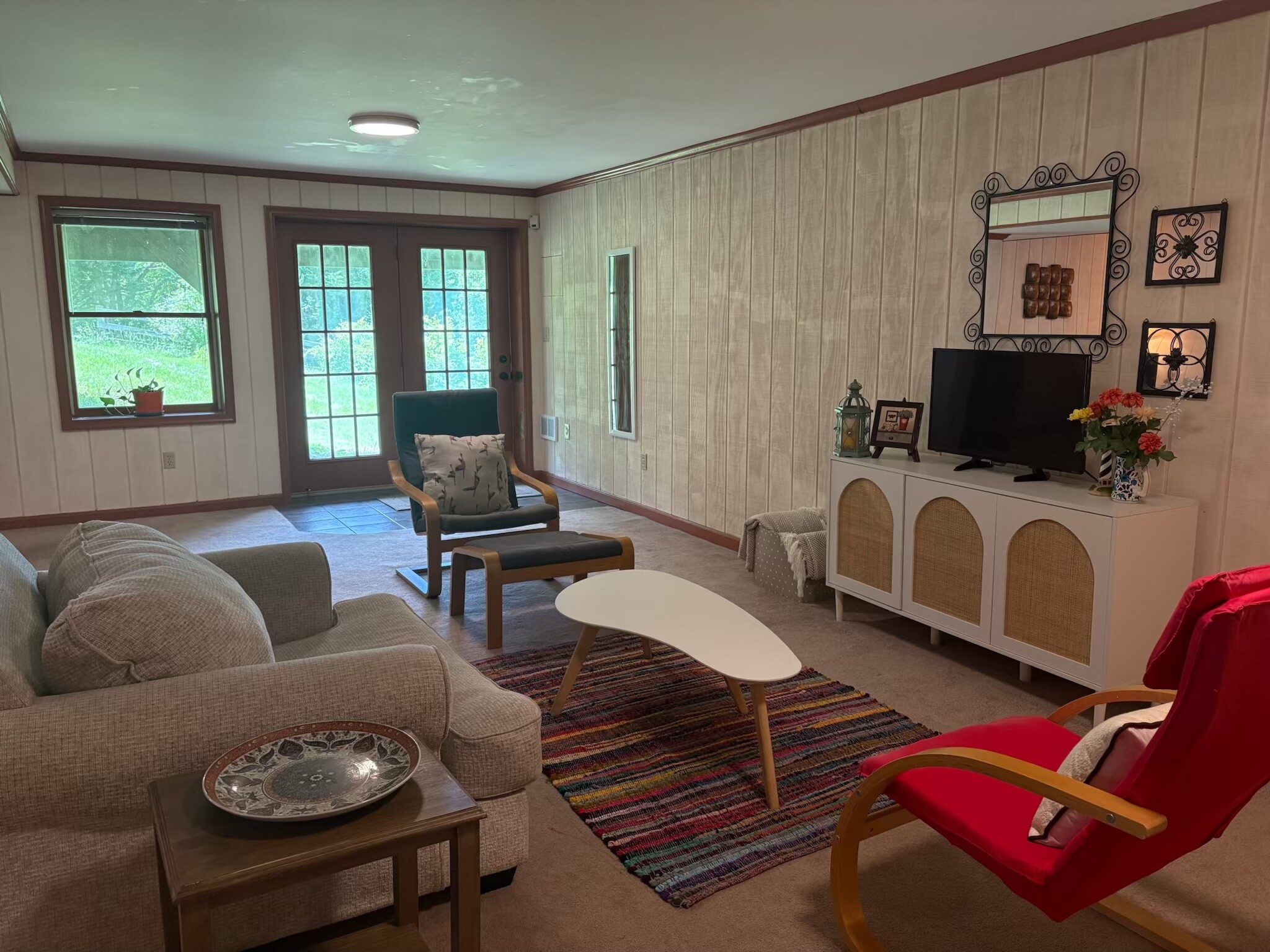 Living Room - 2806 Park Mills Rd