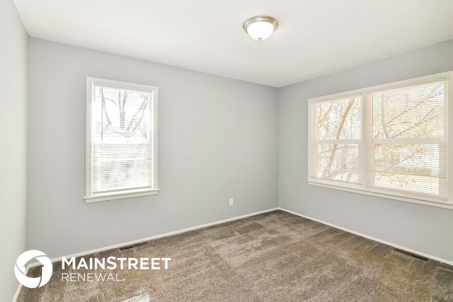 Building Photo - 7608 E 93rd St